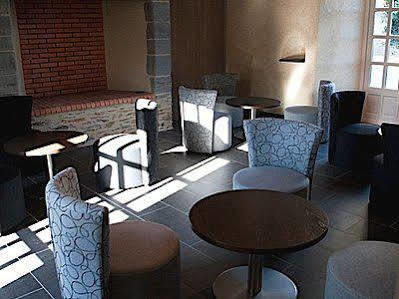 Logis Hotel Le Prieure Des Gourmands Châteaubriant Exterior photo